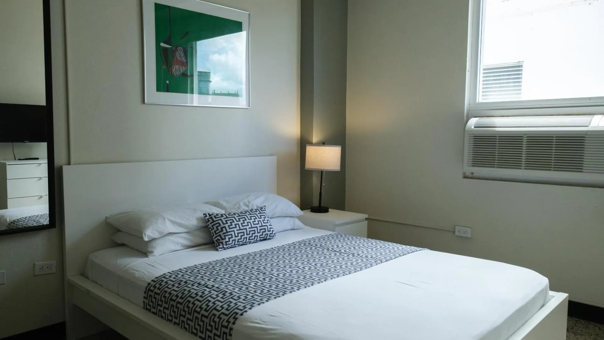 Olimpo Court Aparthotel Σαν Χουάν