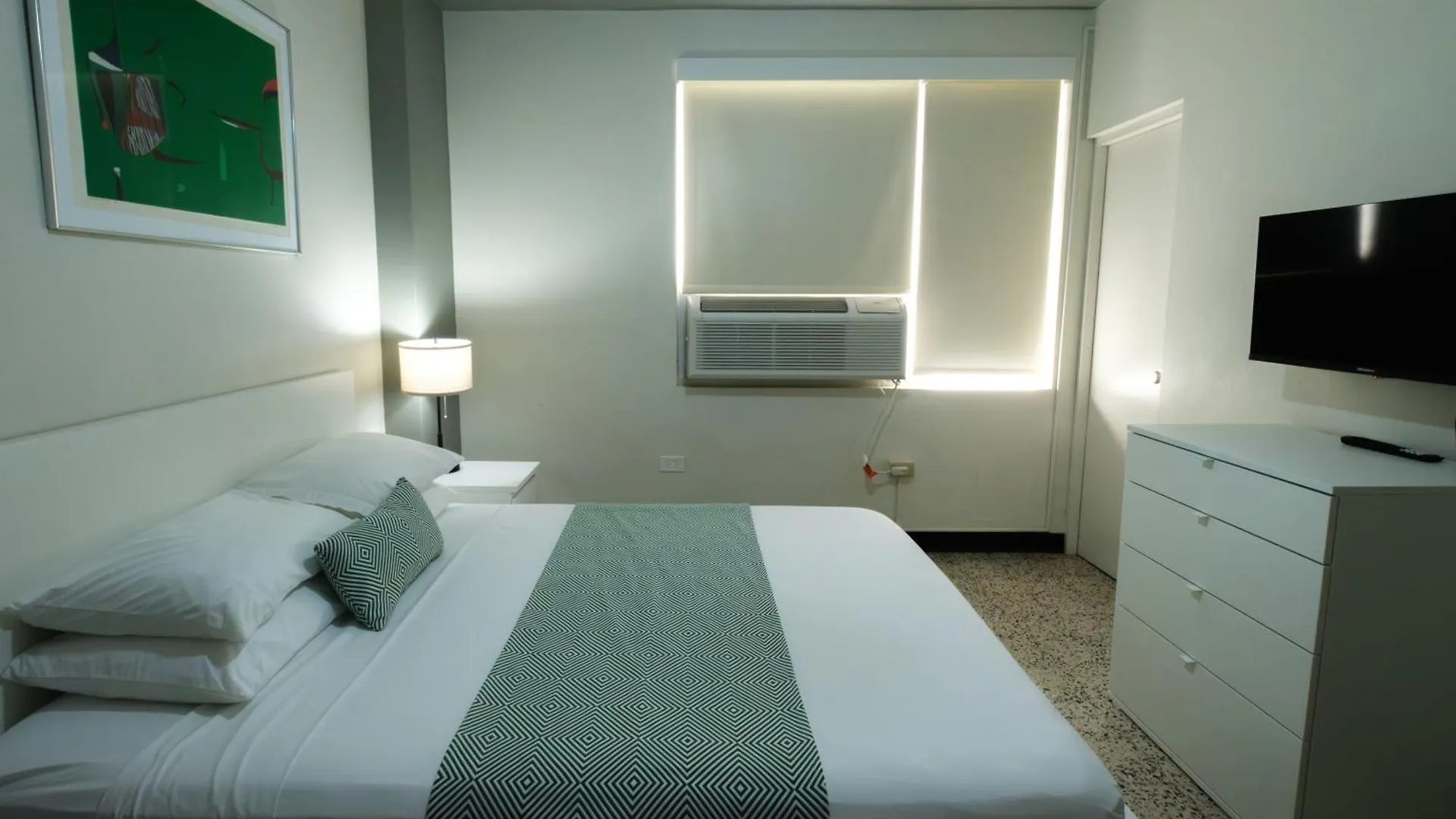 Olimpo Court Aparthotel Σαν Χουάν 0*,